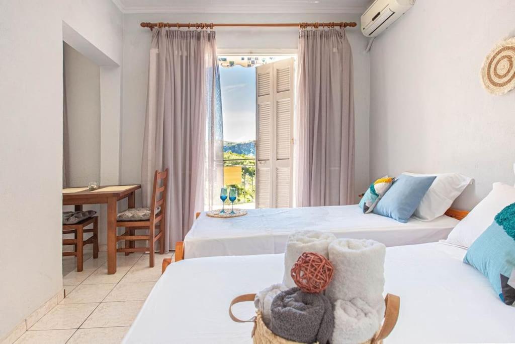 Blue Maraci 2 - Sea View, Kitchen, Beach Access Apartment Himare Exterior photo